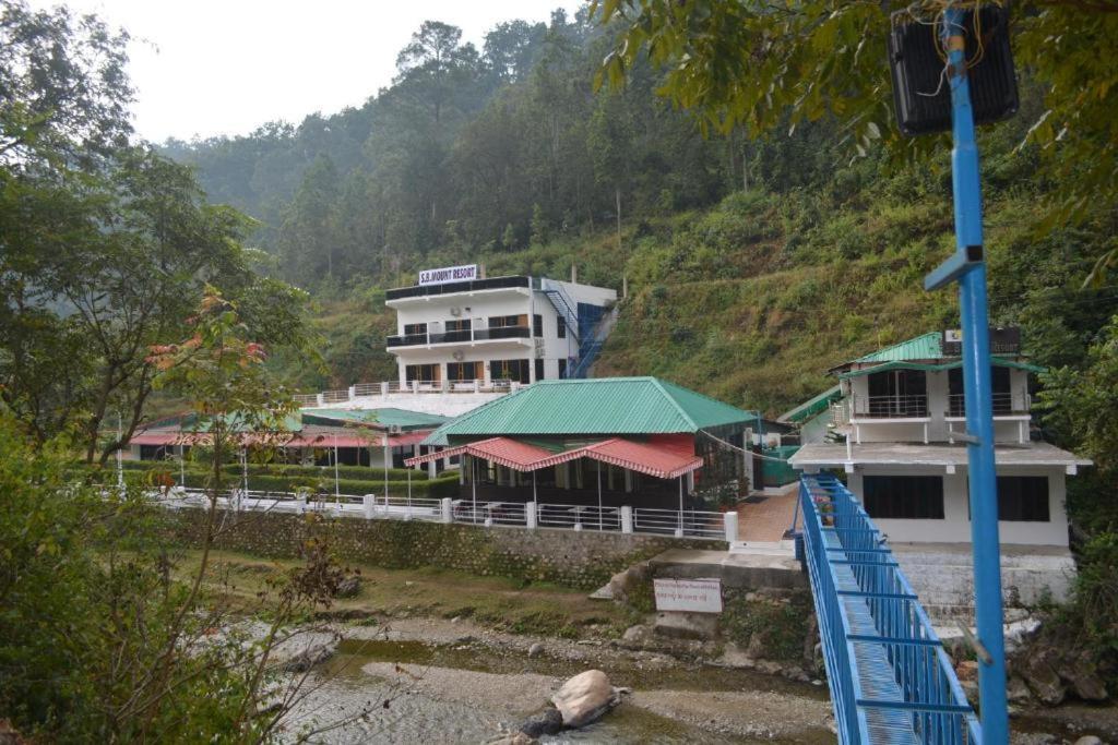 Riverside Resort Lansdowne Buitenkant foto