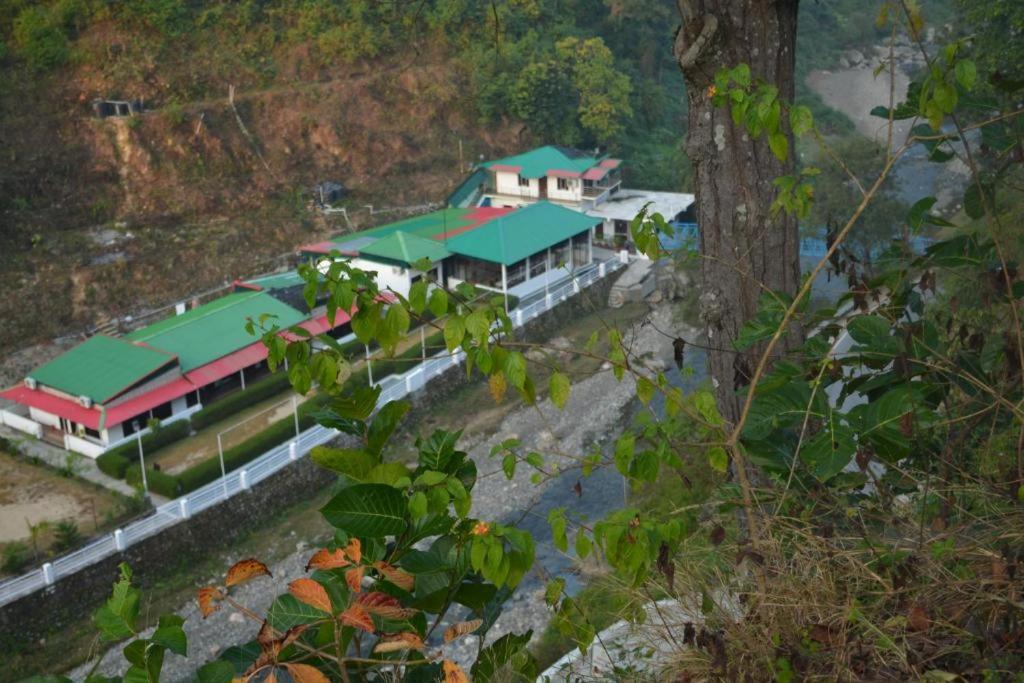 Riverside Resort Lansdowne Buitenkant foto