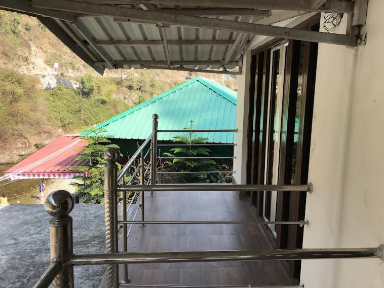 Riverside Resort Lansdowne Buitenkant foto